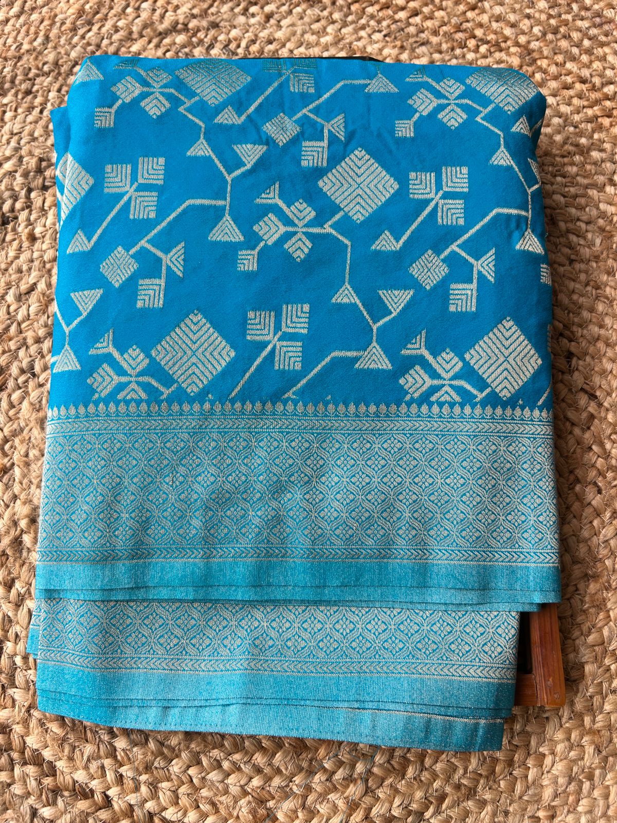 Pure Georgette Geometric Pattern Blue Saree