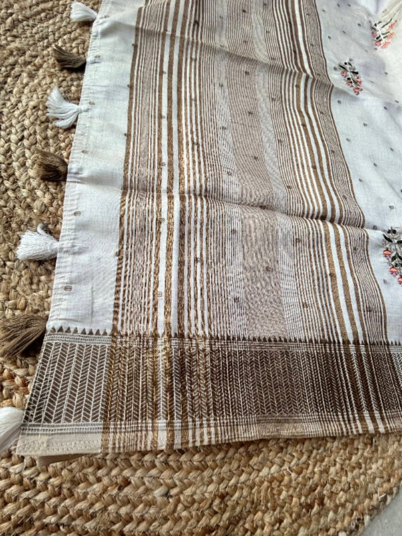 Tussar Mix In Beige With Copper Border