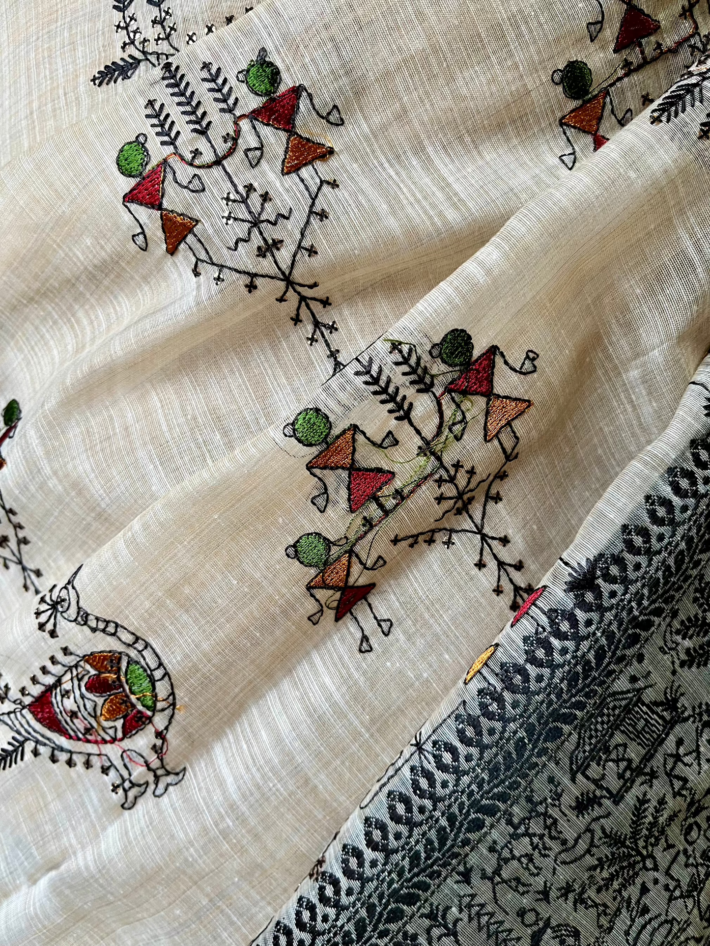 Cotton Mix Beige with black border Warli Embroidery Saree