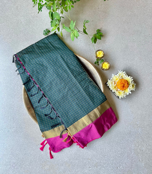 Arani Pattu green saree