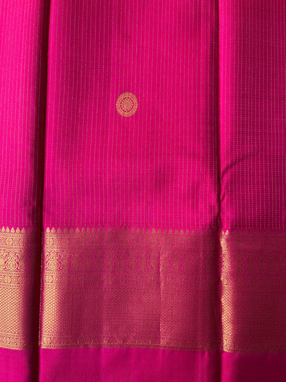 Pure handloom kanjivaram silk magenta saree